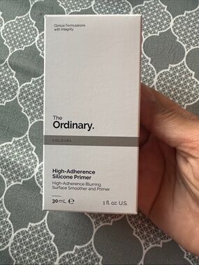 The Ordinary High-Adherence Silicone Primer — White
